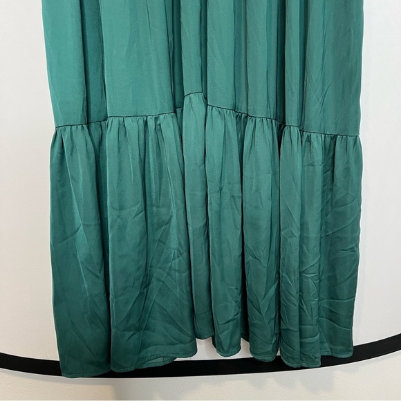 NWT! Soft Surroundings Emerald Green Satin Trieste Tiered Maxi Dress. Size Large - Picture 8 of 14